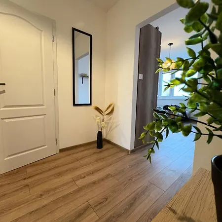 štýlový Oddychový S Bezplatným Parkovaním Apartamento *