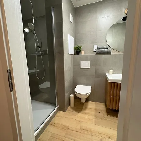 štýlový Oddychový S Bezplatným Parkovaním Apartamento *